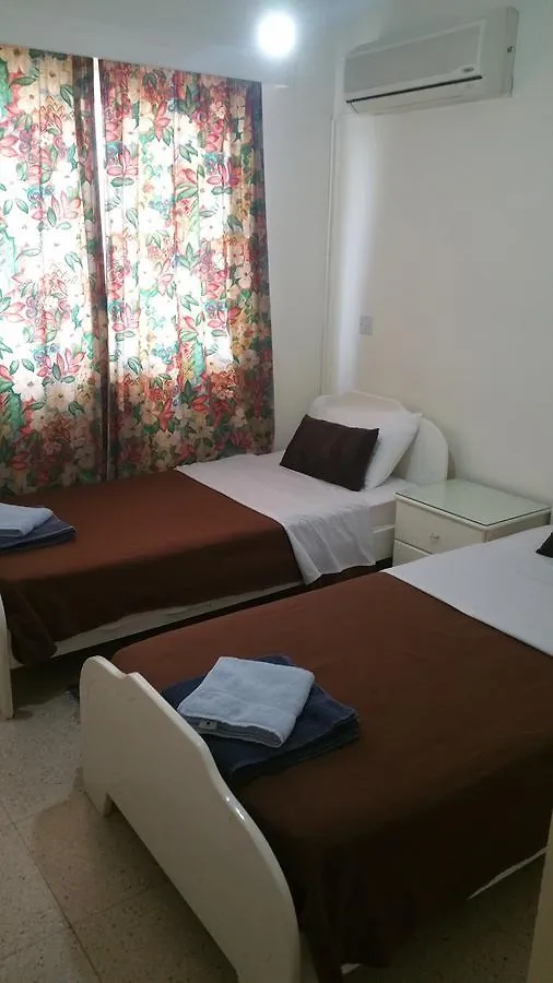 Nondas Hill Apts Aparthotel Larnaca